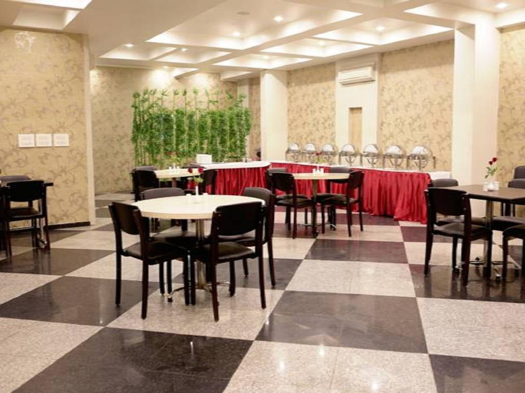 โฮเต็ล ฮาร์ช พาราไดซ์ Hotel ชัยปุระ ภายนอก รูปภาพ