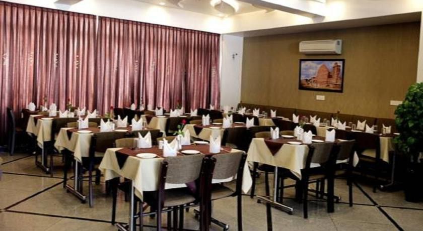 โฮเต็ล ฮาร์ช พาราไดซ์ Hotel ชัยปุระ ภายนอก รูปภาพ